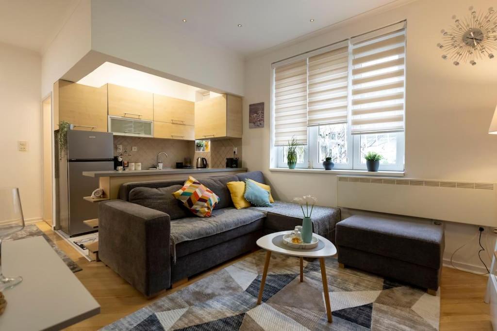 Apartmán Train 23 Bělehrad Exteriér fotografie